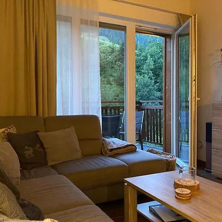 Emma Top 4 Apartment